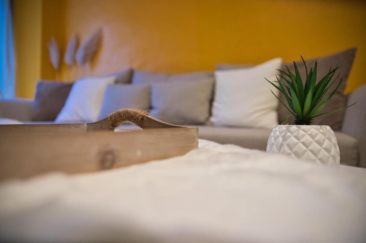 Chill Home : Appartement Cocooning Avec Jacuzzi Grandson Exterior photo